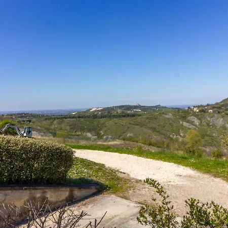Casa Maria In - Unique Authentic Retreat Villa Bologna