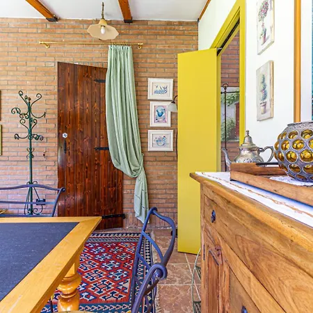 Casa Maria In - Unique Authentic Retreat Villa